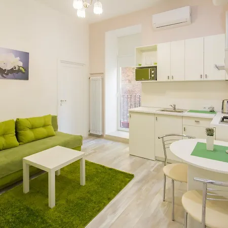 Bessarabka Apartments Kyiv Exterior photo