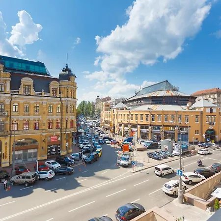 Bessarabka Apartments Kyiv Exterior photo